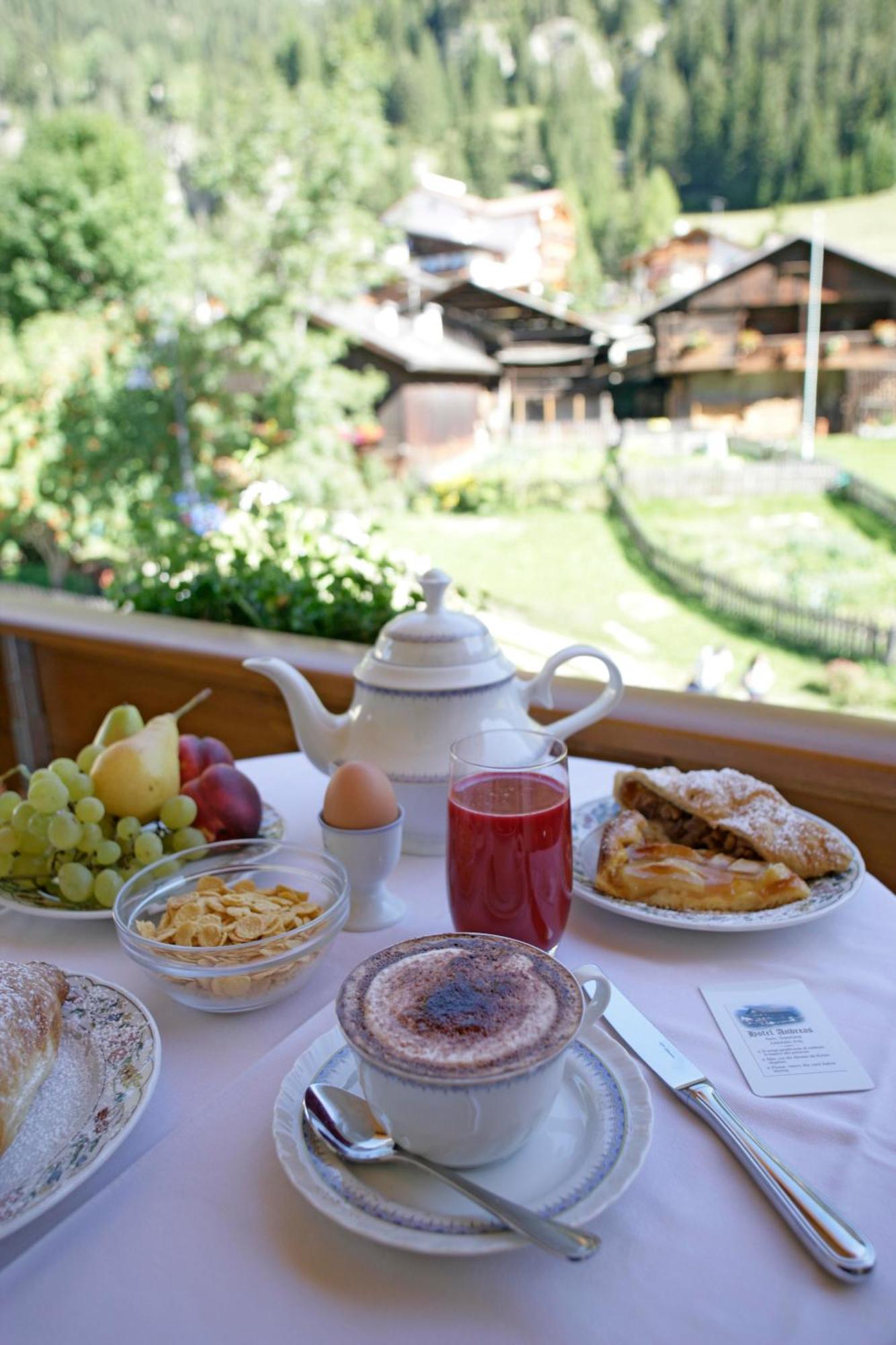 Hotel B&B Andreas Canazei Kültér fotó
